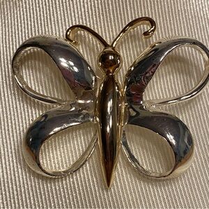 🍒3 for $33🍒 Vintage AAI Butterfly Goldtone Enamel Brooch Pin 2"W